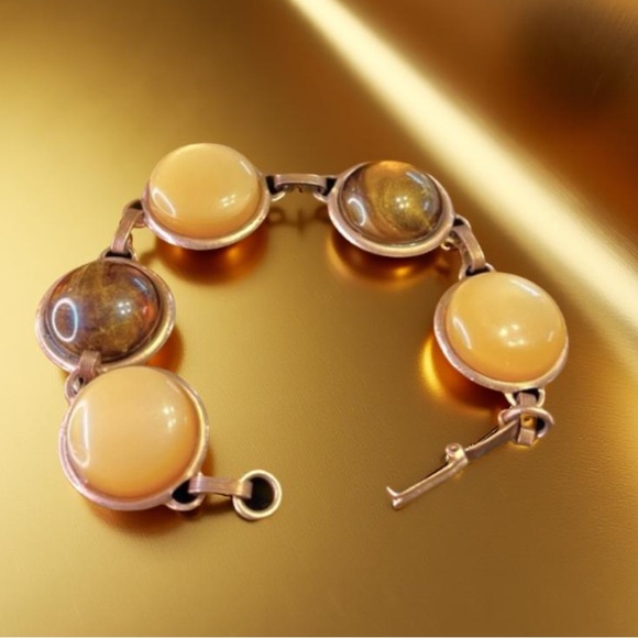 Handcrafted Bracelet Gold tone with Beads different colors New - Picture 3 of 11